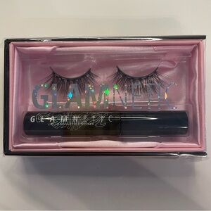 Glamnetic Lash Kit in “VIP”